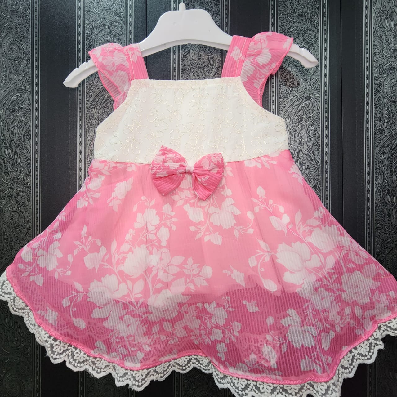 Beautiful frock for 1 to 2-year-old girls